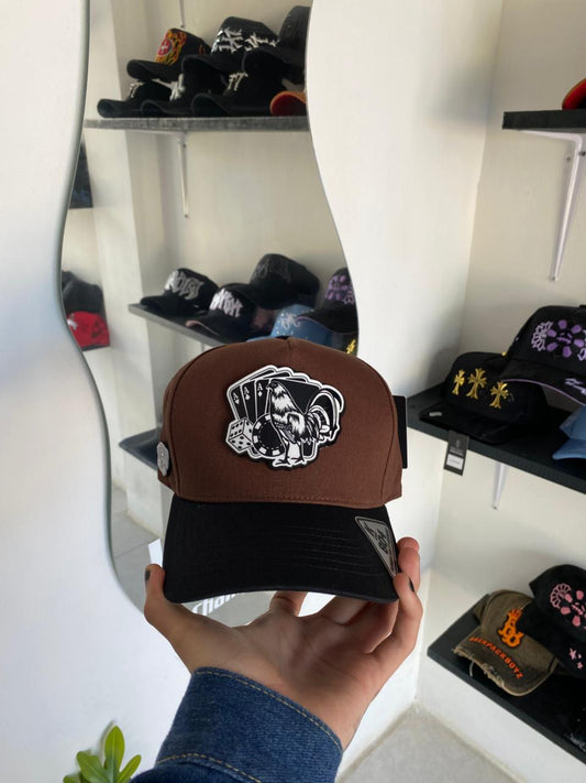 GORRA KAMEL 804
